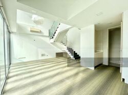 Southbank (D7), Office #460173941